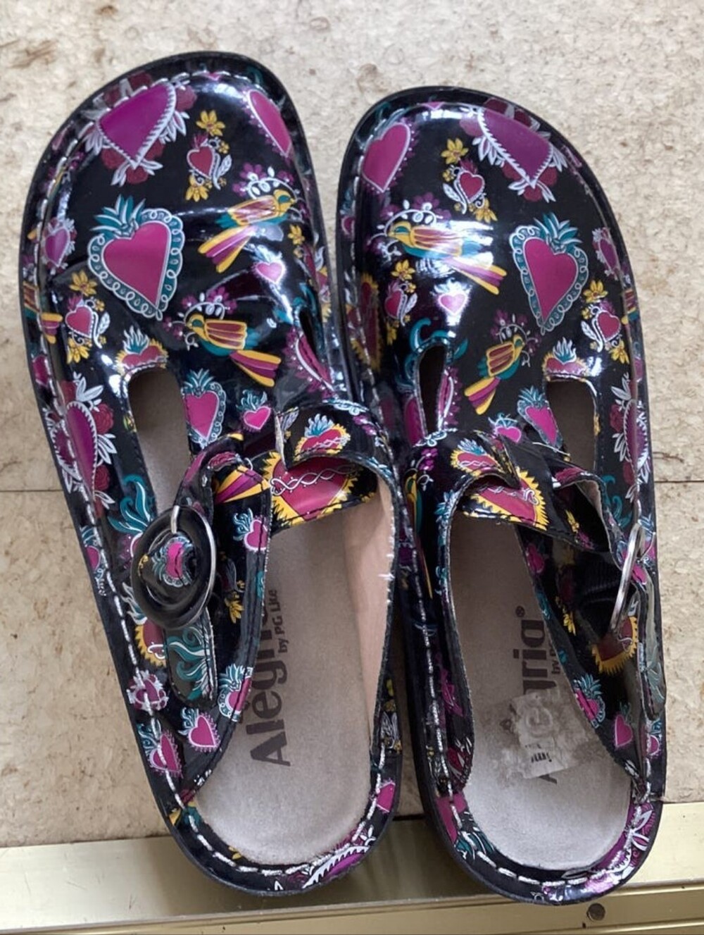 Alegria Frida Sacred Heart Bird Patent Leather Comfort Clogs Size 8
